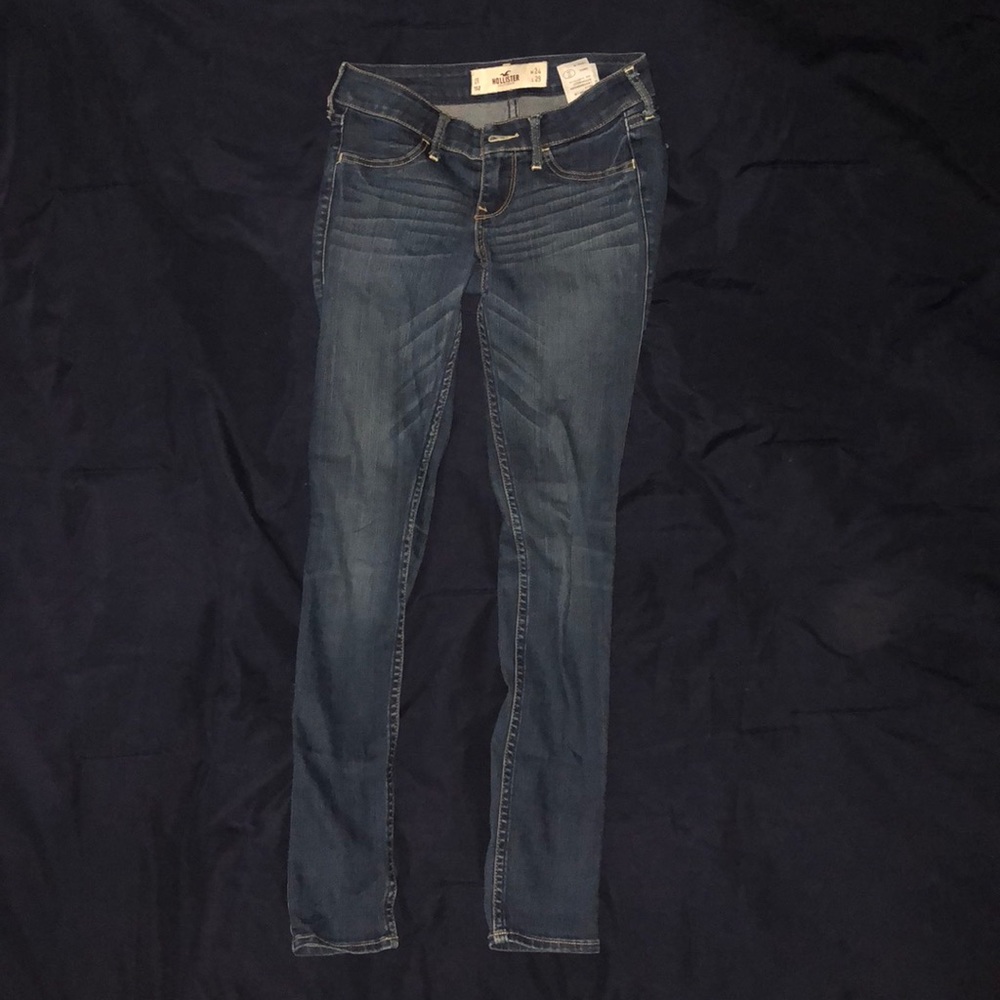 Medium/Dark Wash Hollister Jeggings